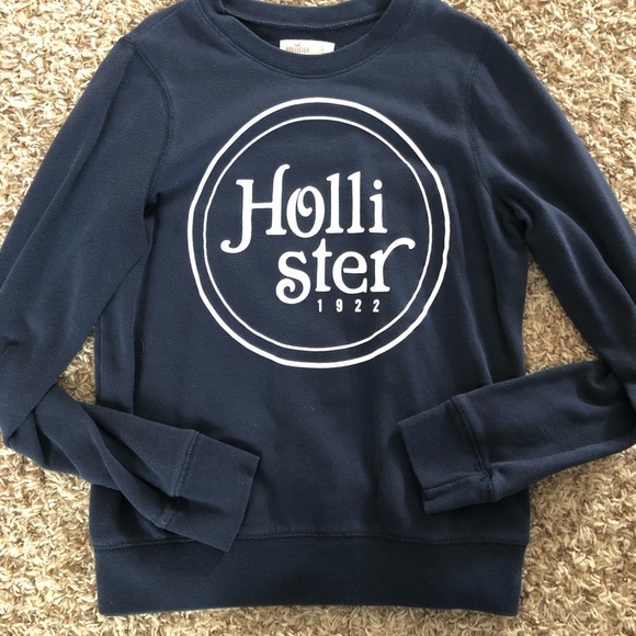 Hollister Tops - Hollister Women’s Small Sweatshirt